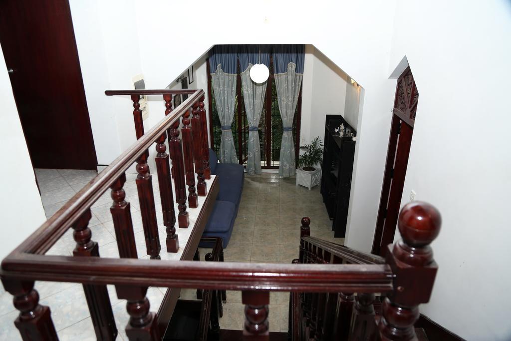 The Peppermint Apartment Канди Екстериор снимка